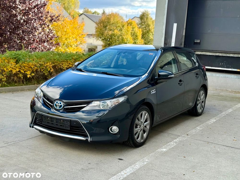 Toyota Auris 1.8 HSD Prestige NAVI - 27