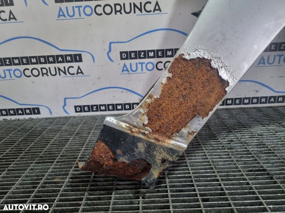 Aripa Dreapta Fata Toyota RAV 4 II 2000 - 2006 2 Usi ARGINTIU (1006) - 2