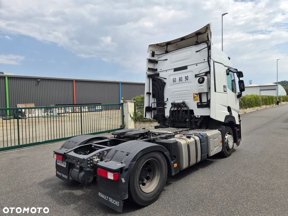 Renault T480 - 4