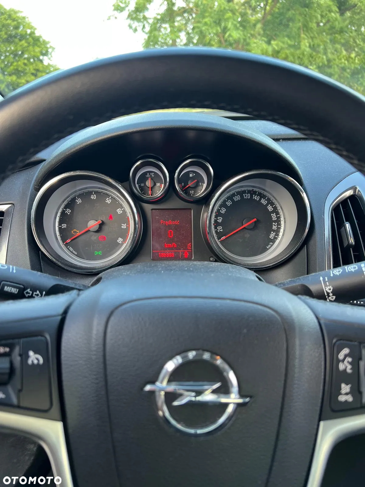 Opel Astra IV 1.6 T Cosmo - 9
