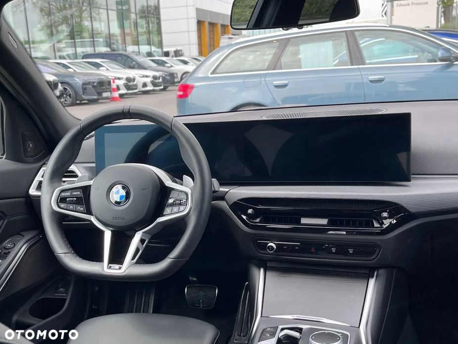 BMW Seria 3 320i xDrive M Sport - 14