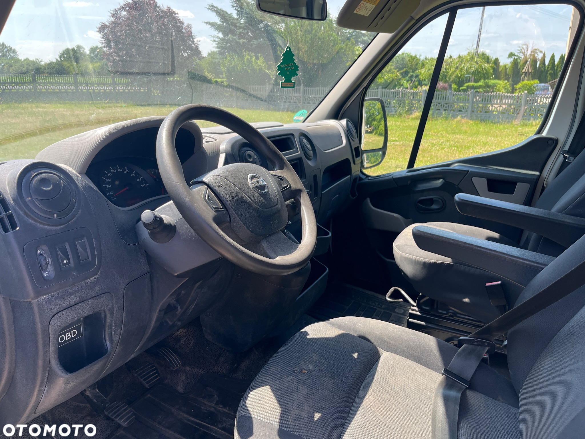 Nissan NV400 - 12