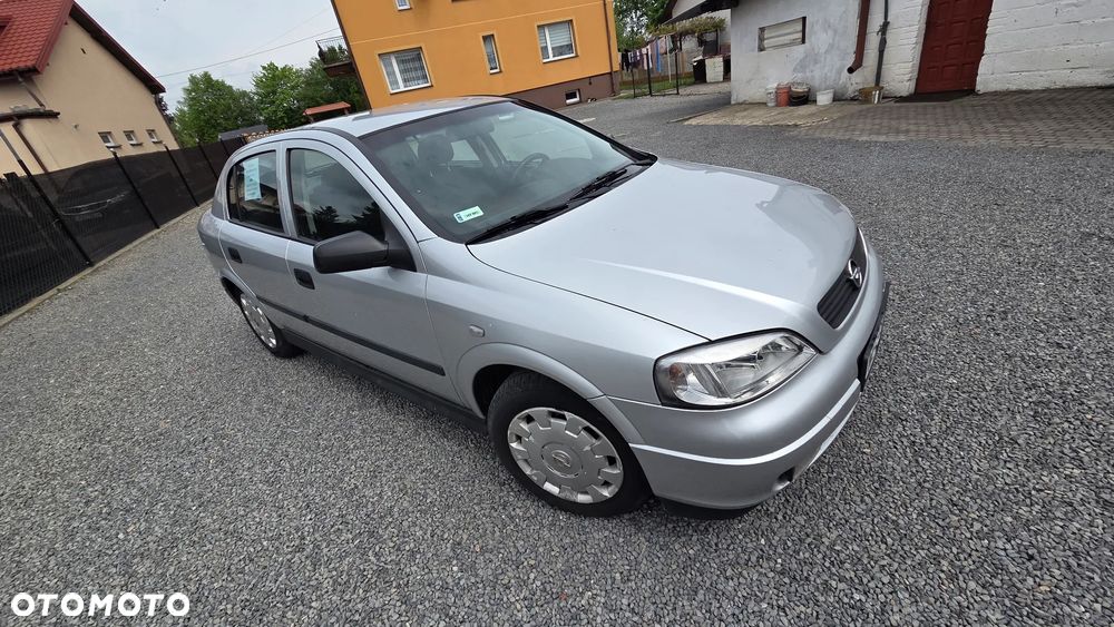 Opel Astra 1.4 Elegance - 26