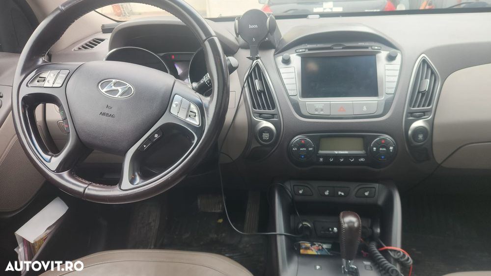 Hyundai ix35 2.0 CRDI High 4WD GLS Aut. Premium+ - 9
