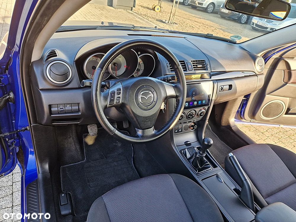 Mazda 3 1.6 Exclusive - 4