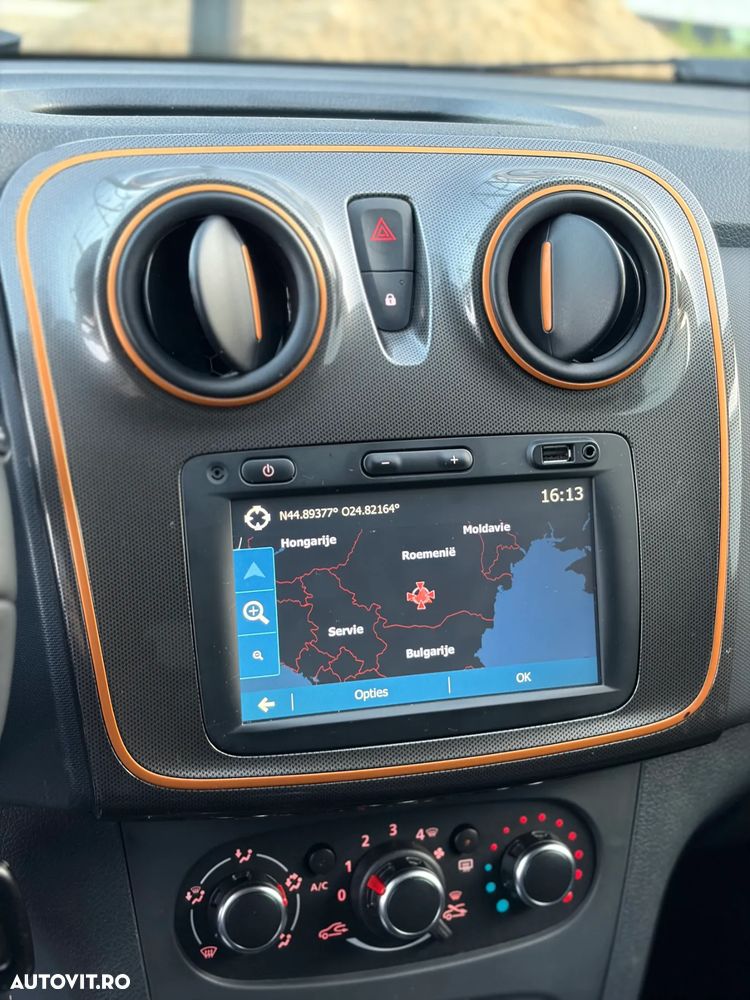 Dacia Sandero Stepway TCe 90 (S&S) Celebration - 14