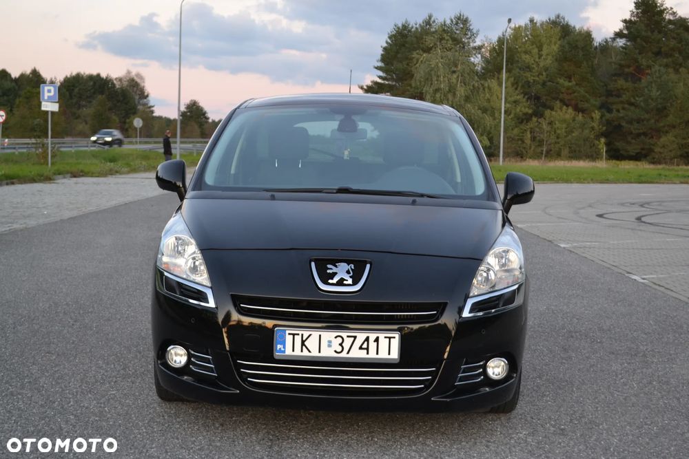 Peugeot 5008 - 12