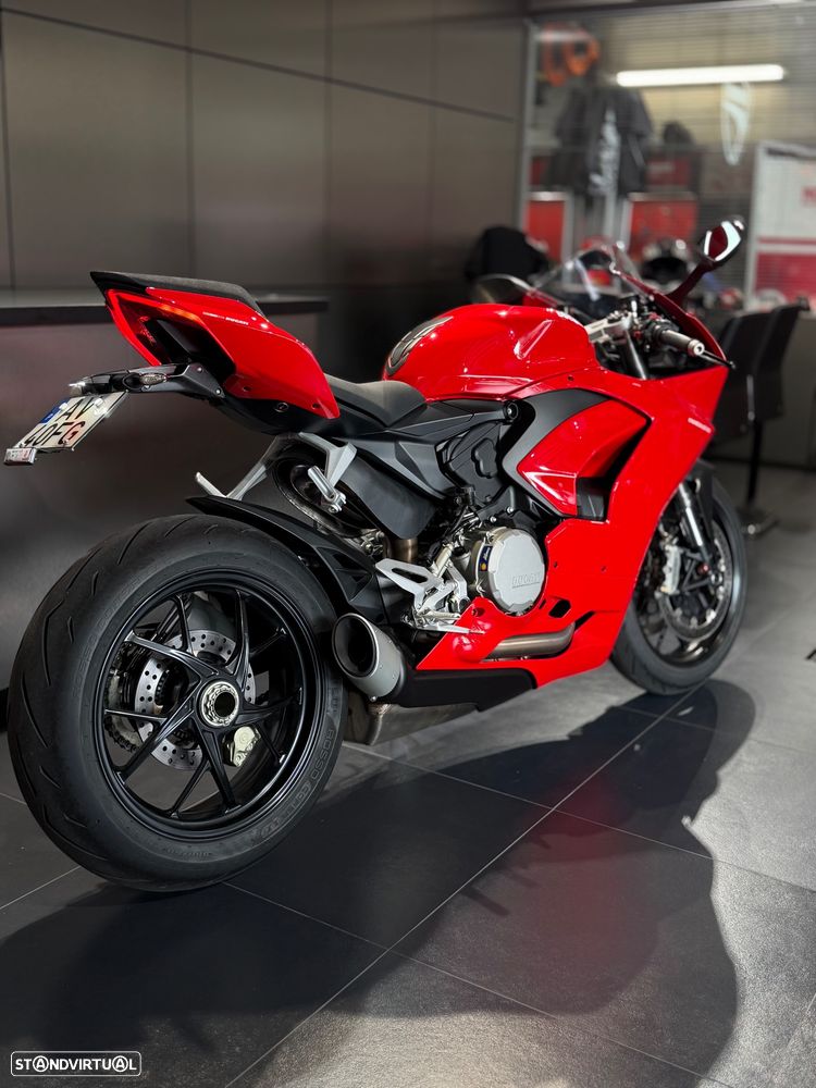 Ducati Panigale V2 - 4