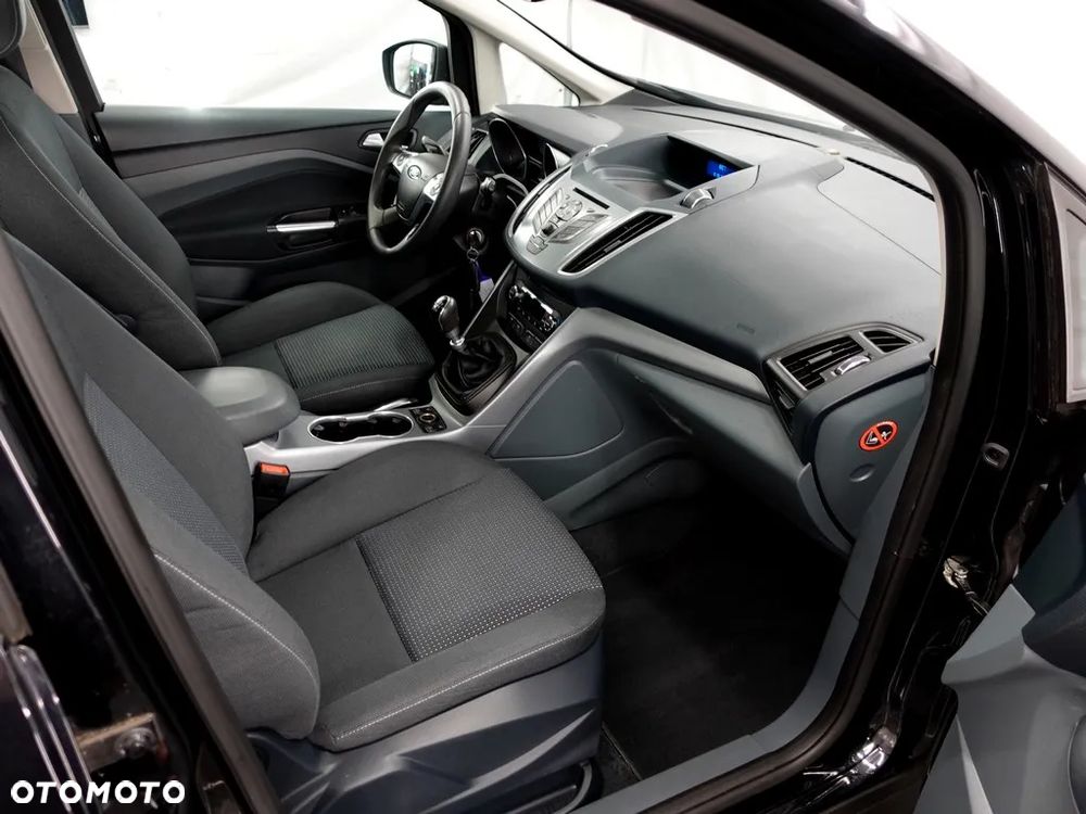 Ford C-MAX 1.6 EcoBoost Titanium - 11