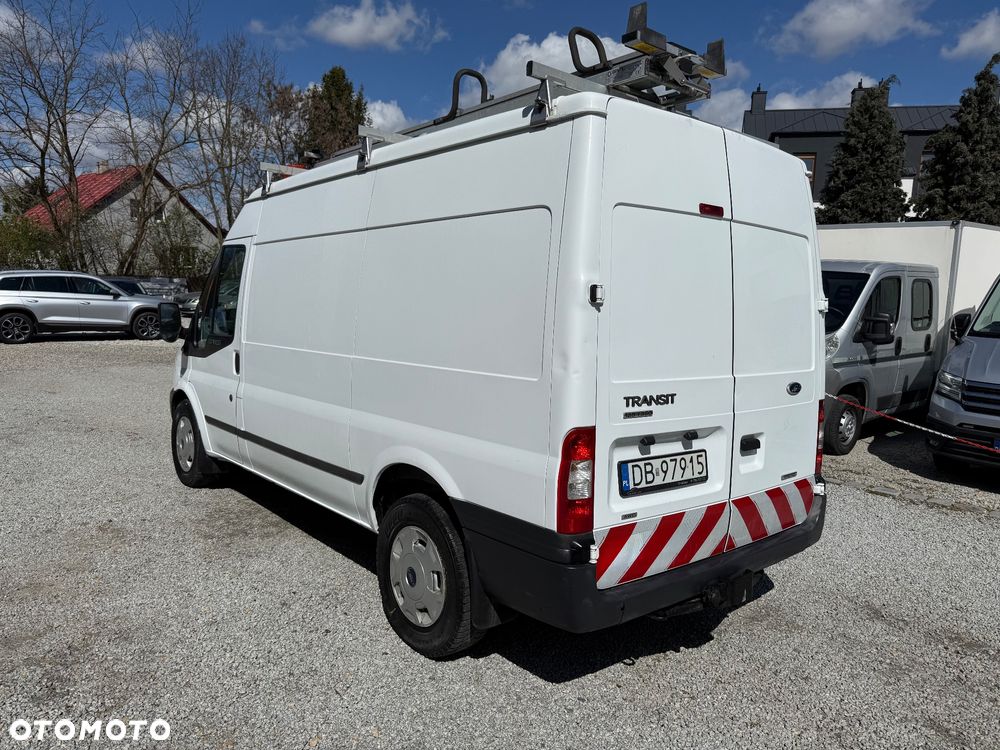 Ford Transit Furgon Warsztat 4x4 L2H2 2.2 TDCI 125KM 4x4 - 4
