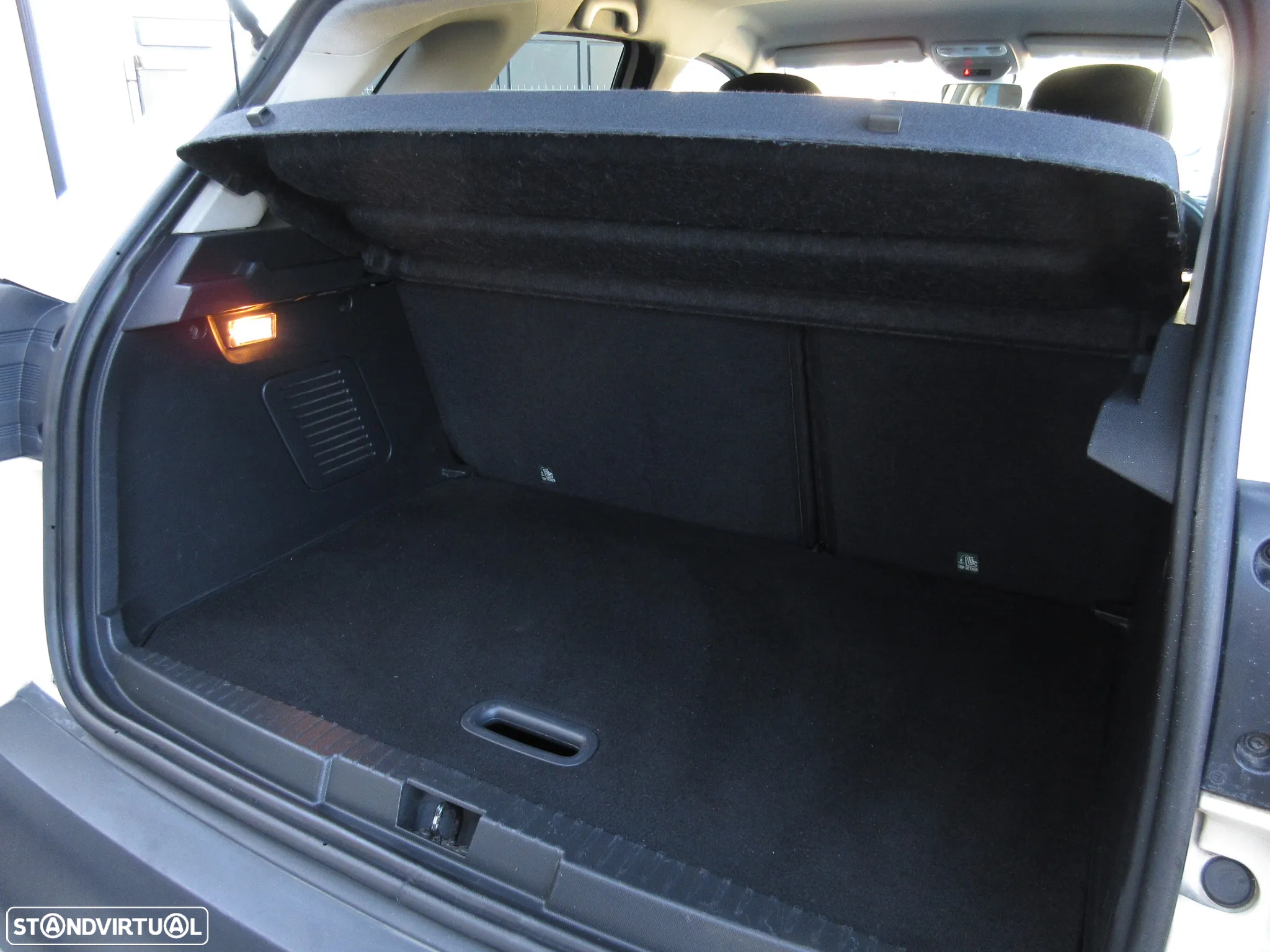 Renault Captur 1.2 TCe Exclusive EDC - 18