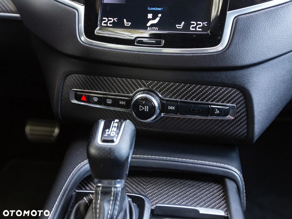 Volvo XC 90 T6 AWD Geartronic RDesign - 30