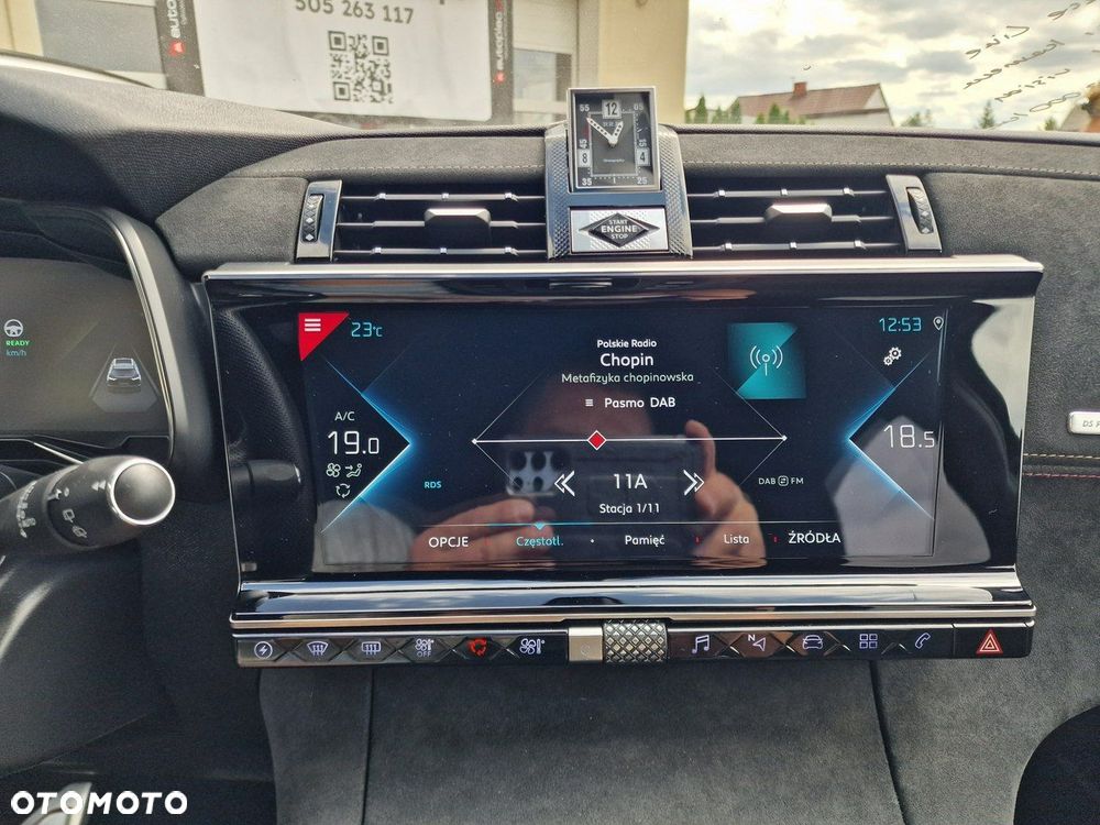 DS Automobiles DS 7 Crossback 1.6 E-Tense Performance Line + - 30