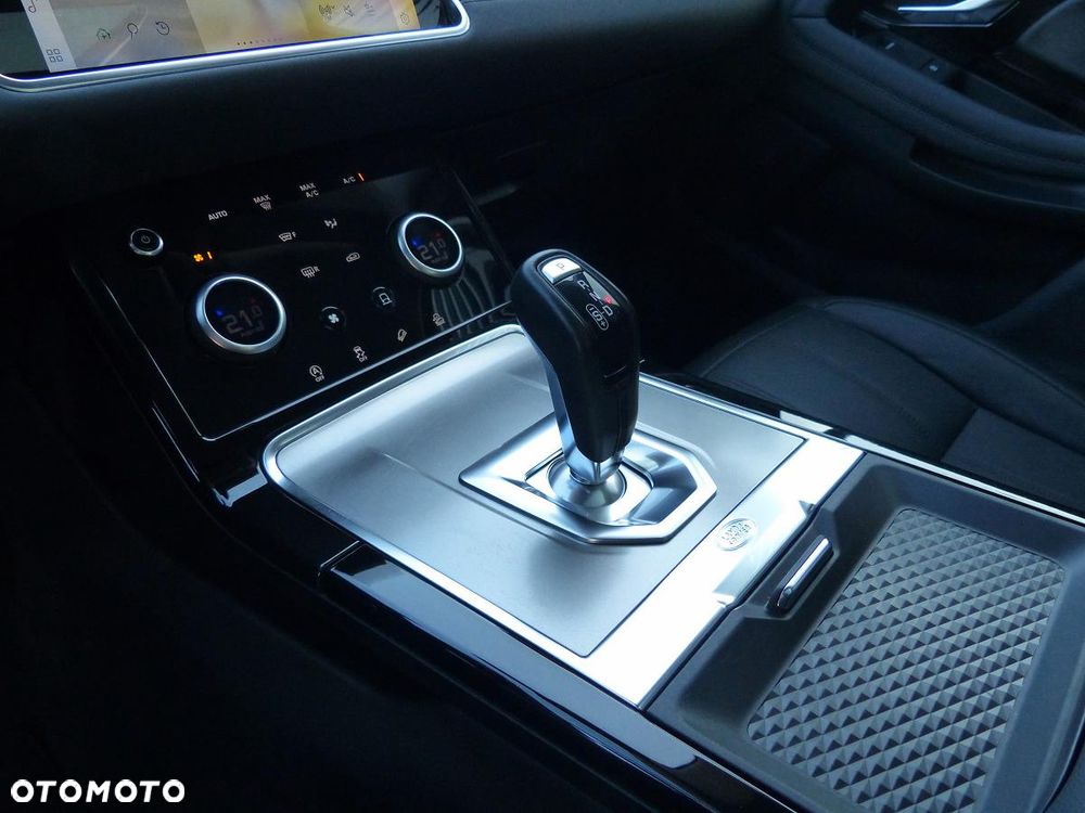 Land Rover Range Rover Evoque - 17