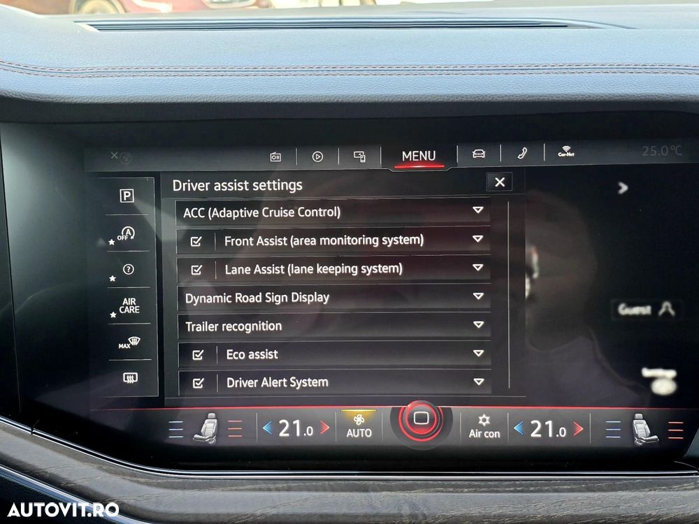 Volkswagen Touareg - 33