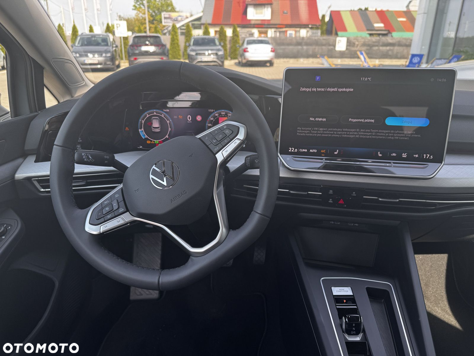Volkswagen Golf - 8