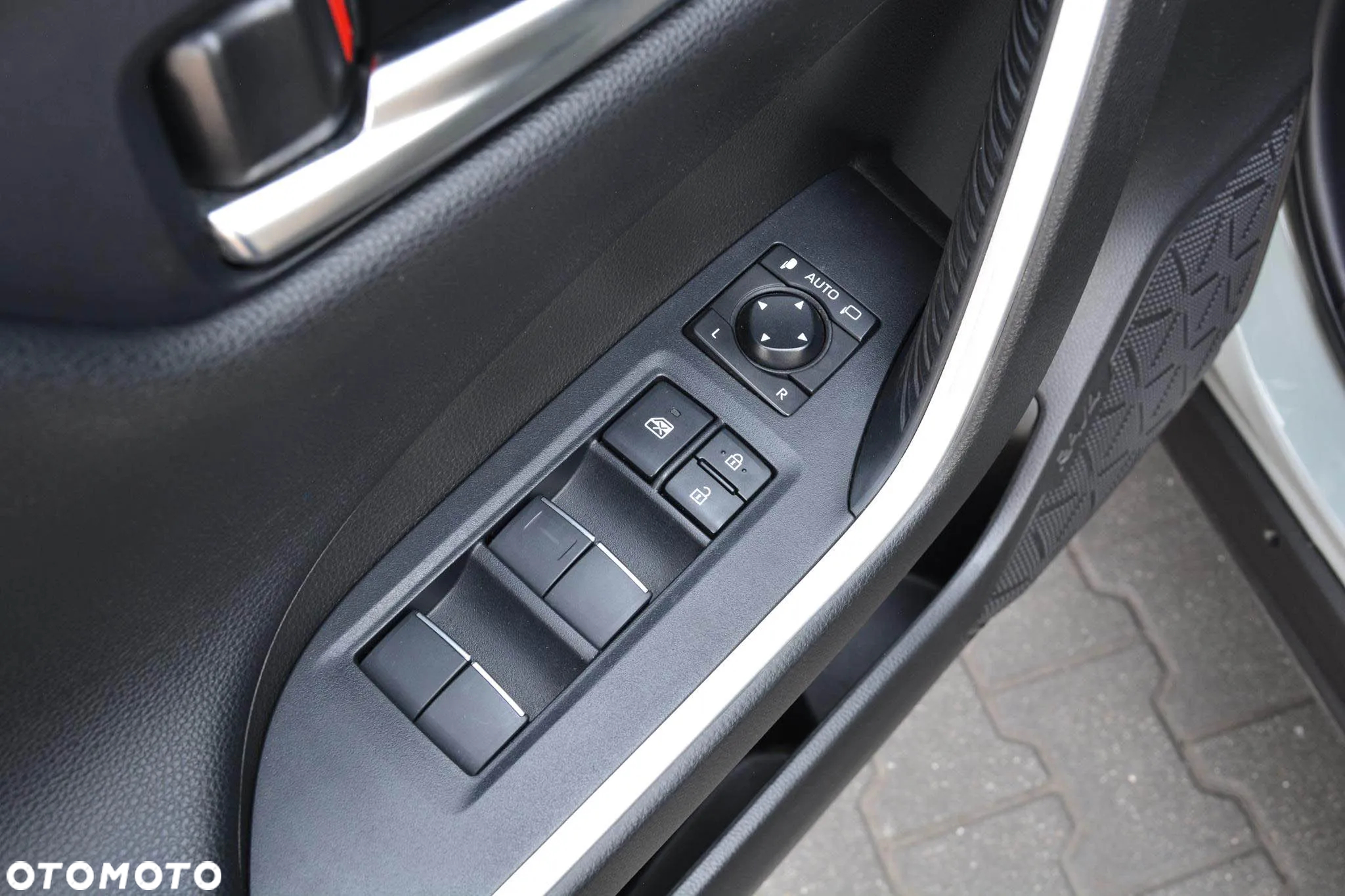 Toyota RAV4 2.5 Hybrid Comfort 4x4 - 31