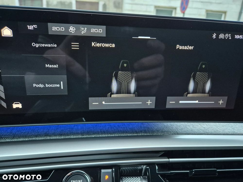 Peugeot 3008 195 e-DSC7 GT EXCLUSIVE - 21