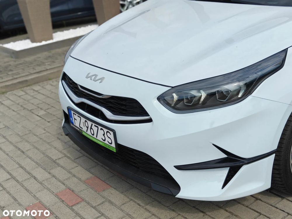 Kia Ceed - 5