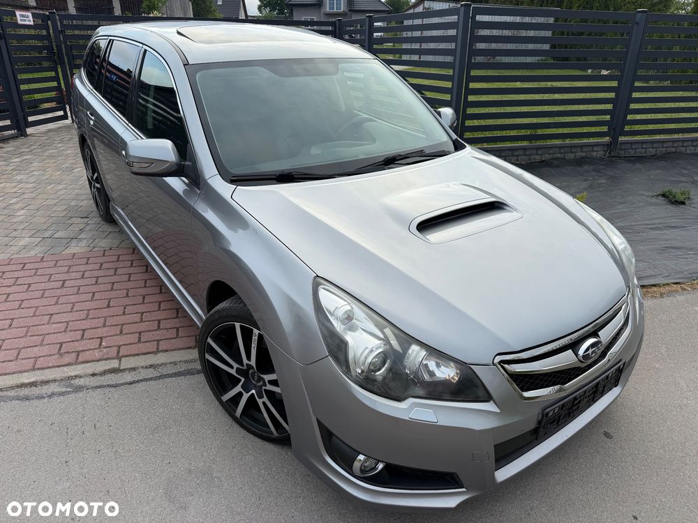 Subaru Legacy 2.5i GT - 1