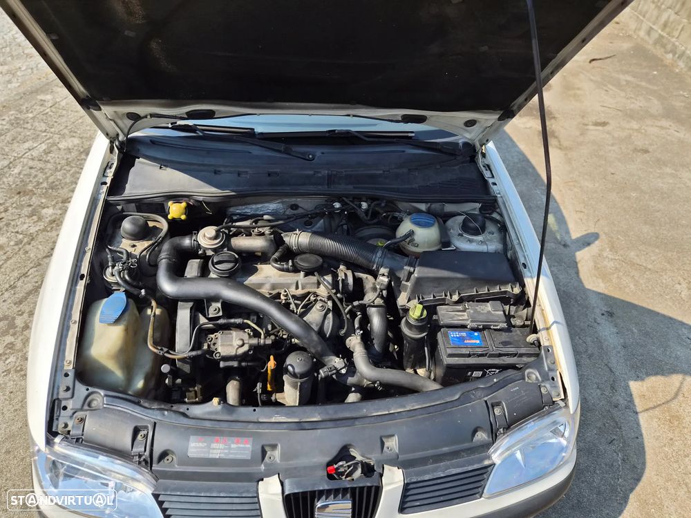 SEAT Ibiza 1.9 TDi Latino - 8