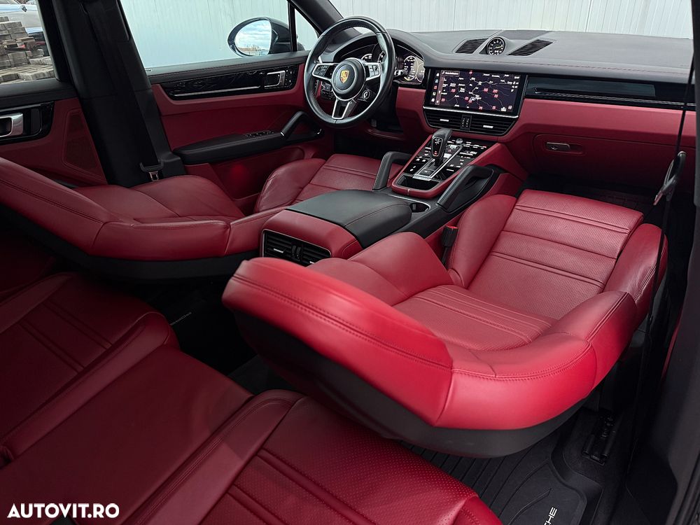 Porsche Cayenne Coupe E-Hybrid Tiptronic S Platinum Edition - 24