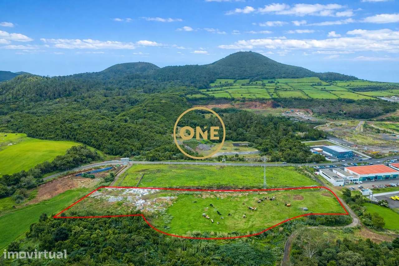 Excelente Terreno para Construção com 14.700m²,Fajã de Cima–São Miguel - Grande imagem: 4/7