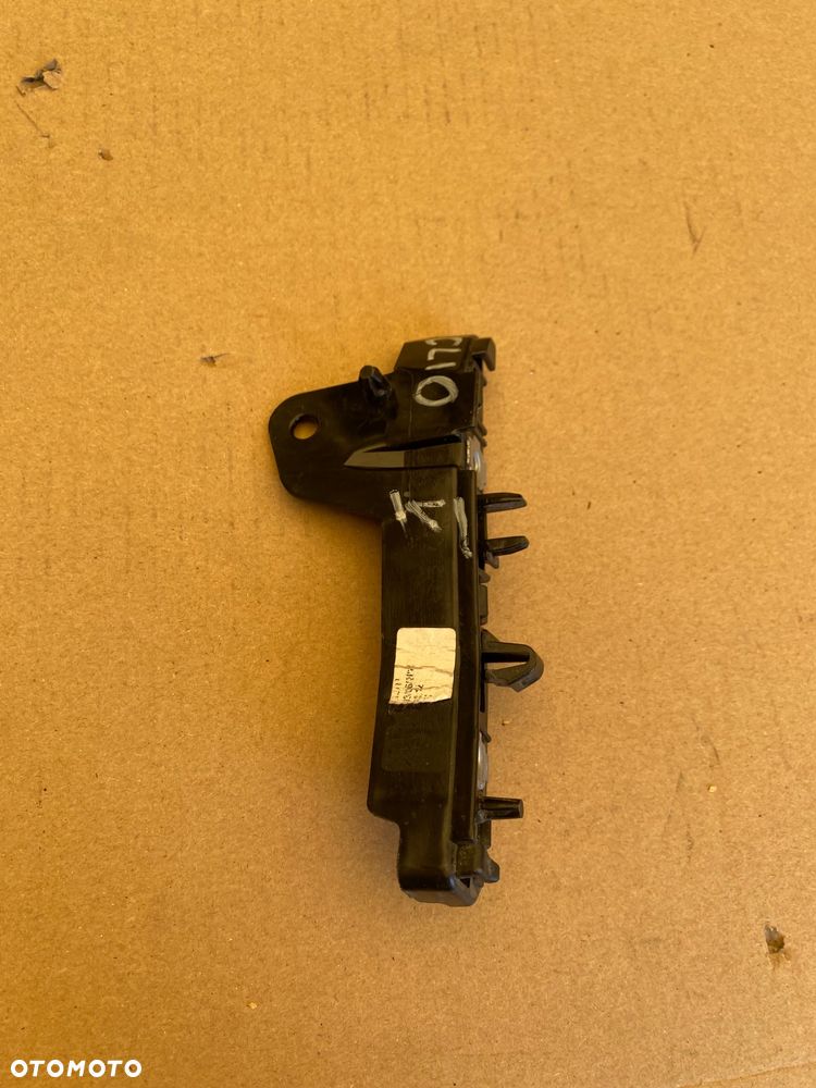 Renault Clio 5 V lift NOWY ! ORYGINALNY ! PRAWY ŚLIZG WSPORNIK MOCOWANIE ZDERZAKA BŁOTNIKA  PRZEDNIEGO PRAWY PRZEDNI PRZÓD W zderzak 622401565R Kaptur II - 5