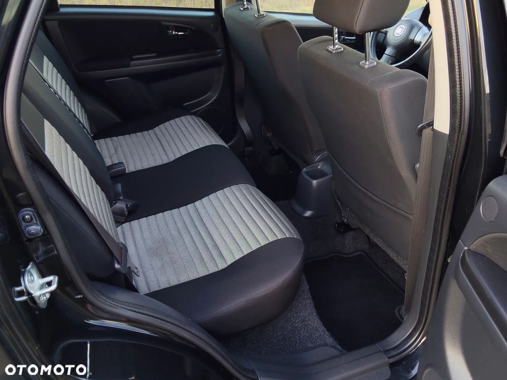 Fiat Sedici 2.0 Multijet 16V 4x4 Emotion - 20