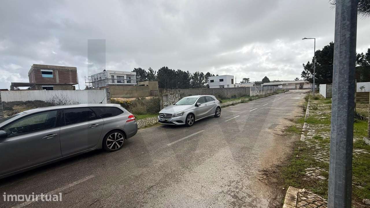 Terreno urbano inserido em loteamento – 641 m2 | Pinhal das Formas – Q - Grande imagem: 2/9
