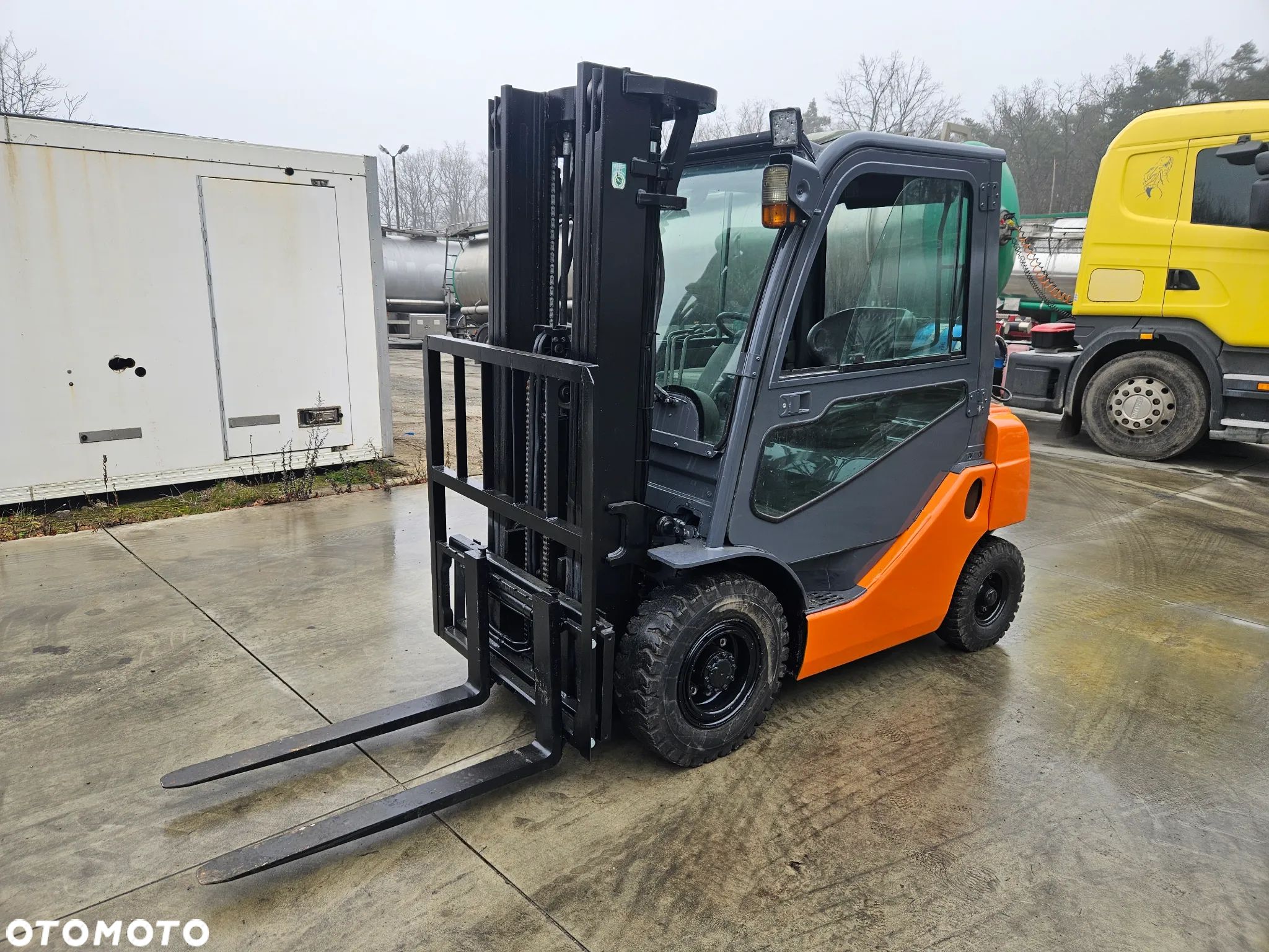 Toyota 02-8FGF20 - 1