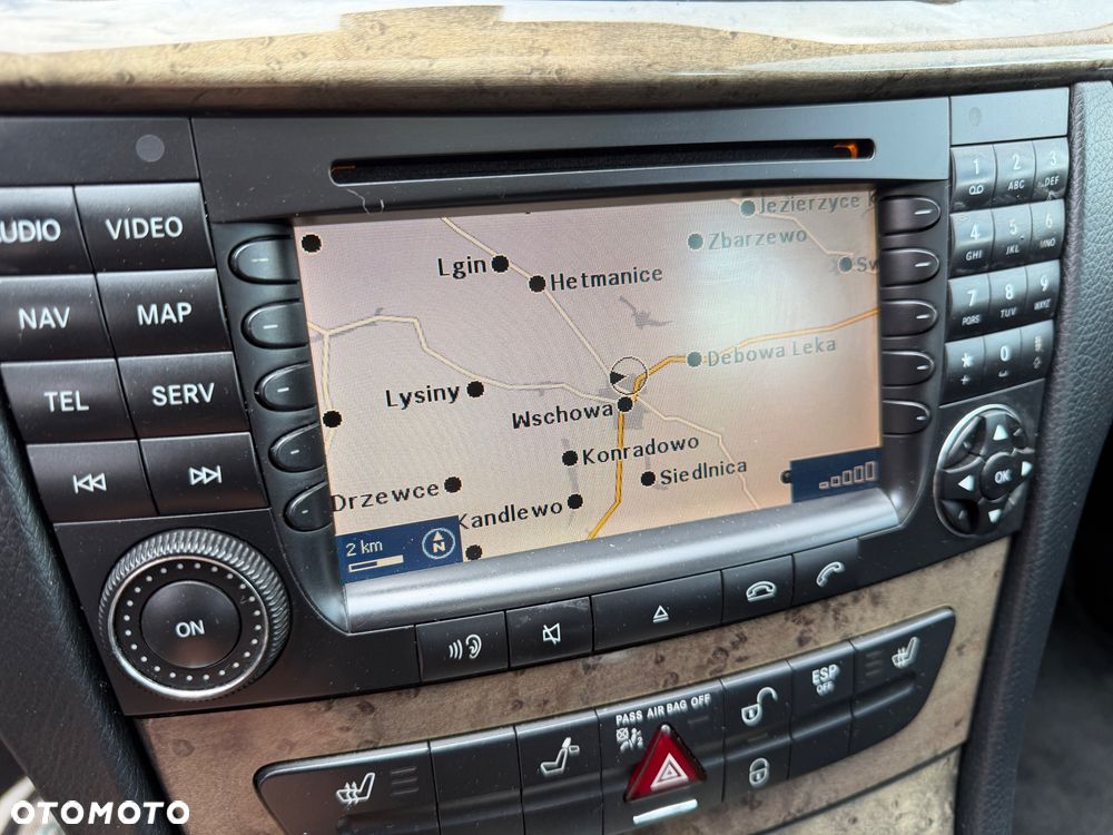 Mercedes-Benz Klasa E 320 CDI 7G-TRONIC Avantgarde BusinessEDITION - 35