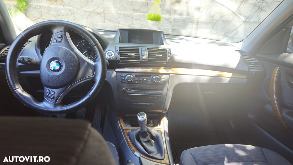 BMW Seria 1 116d - 5