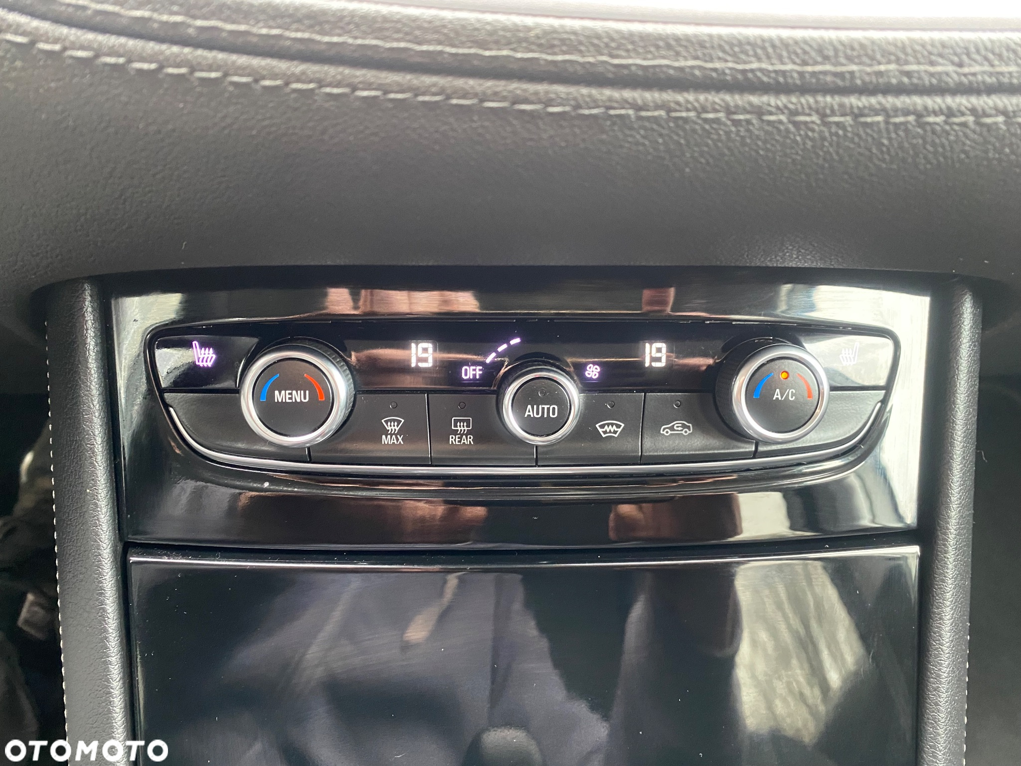Opel Grandland X 2.0 D Start/Stop Automatik Design Line - 28