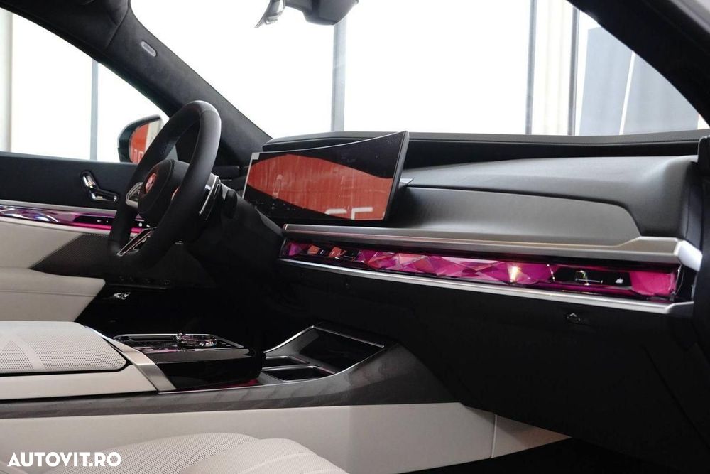 BMW Seria 7 - 25