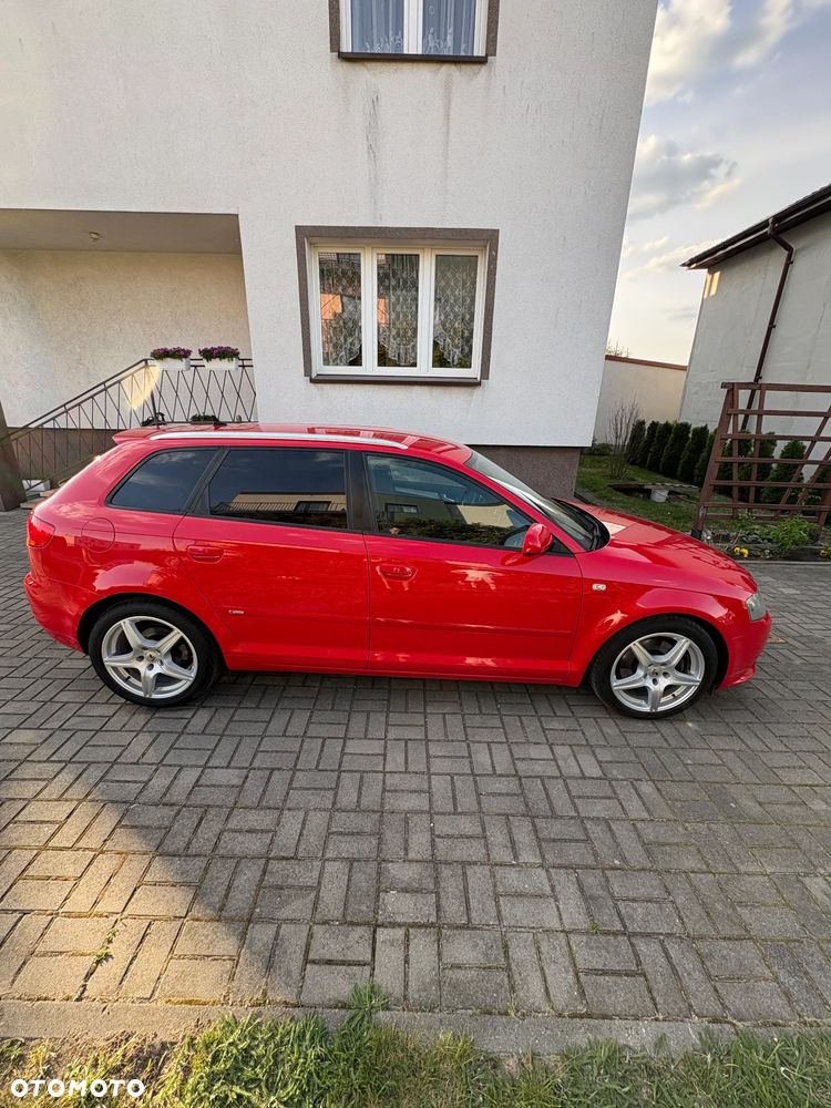 Audi A3 Sportback 2.0 TDI DPF Ambiente - 5