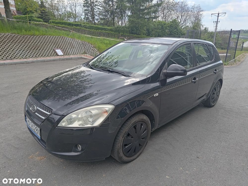 Kia Ceed 1.6 Crdi Optimum - 2