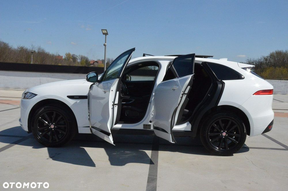 Jaguar F-Pace 2.0 i4P AWD Chequered Flag - 40