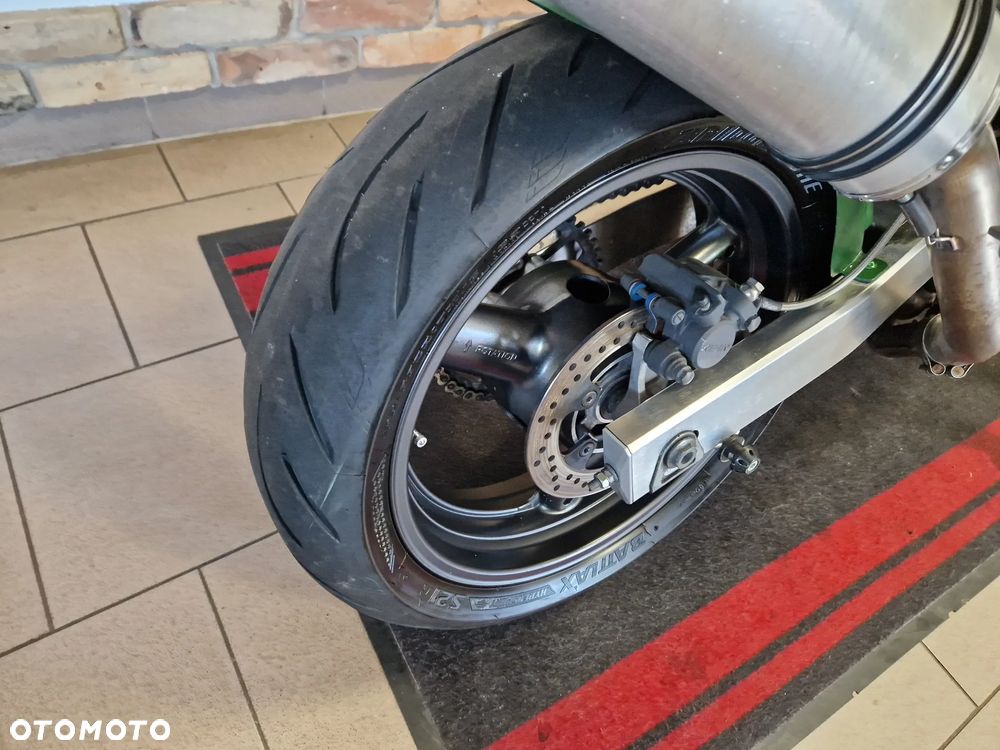 Suzuki SV - 16