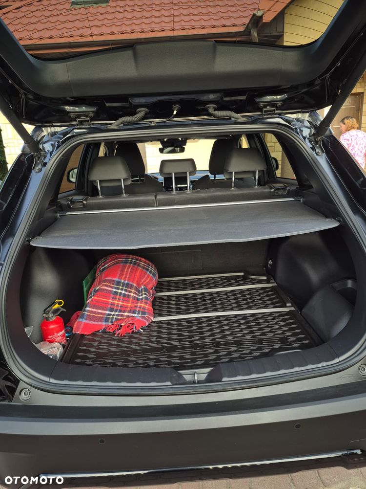 Toyota Corolla Cross 2.0 Hybrid Style AWD - 16