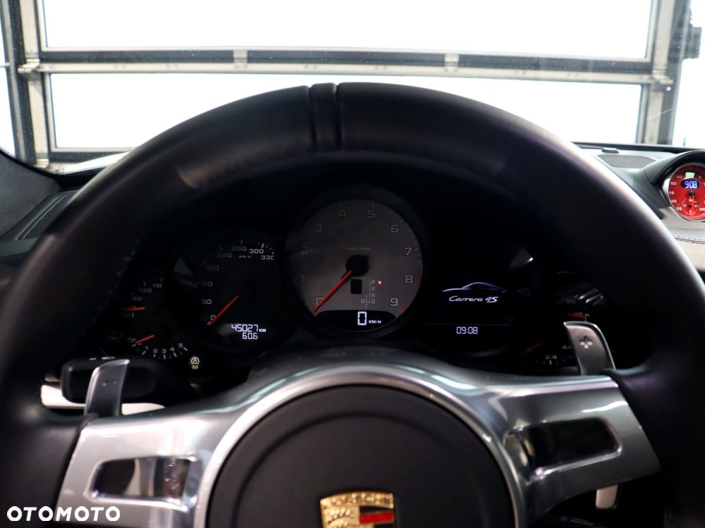 Porsche 911 Carrera 4S PDK - 20