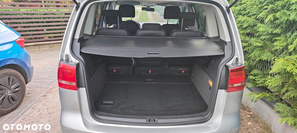 Volkswagen Touran 1.6 TDI DPF BlueMotion Technology Cup - 29