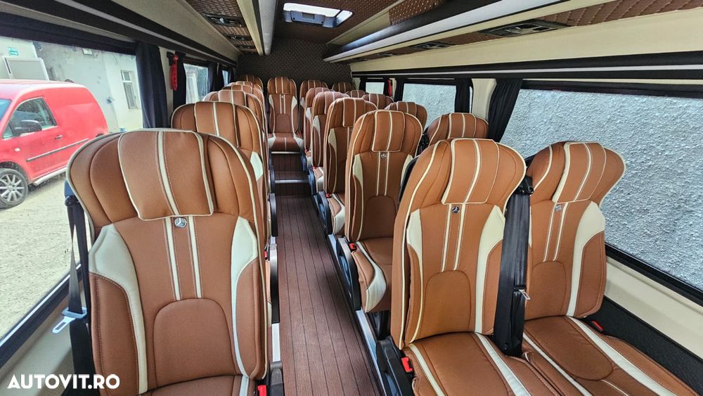 Mercedes-Benz SPRINTER - 7