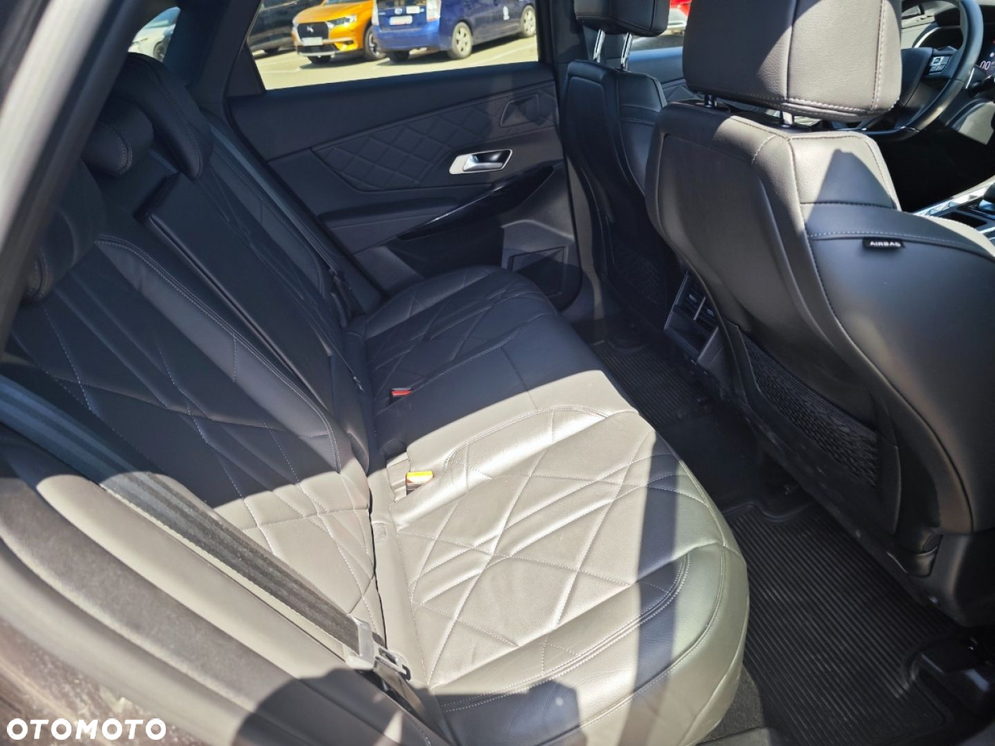 DS Automobiles DS 7 Crossback - 14