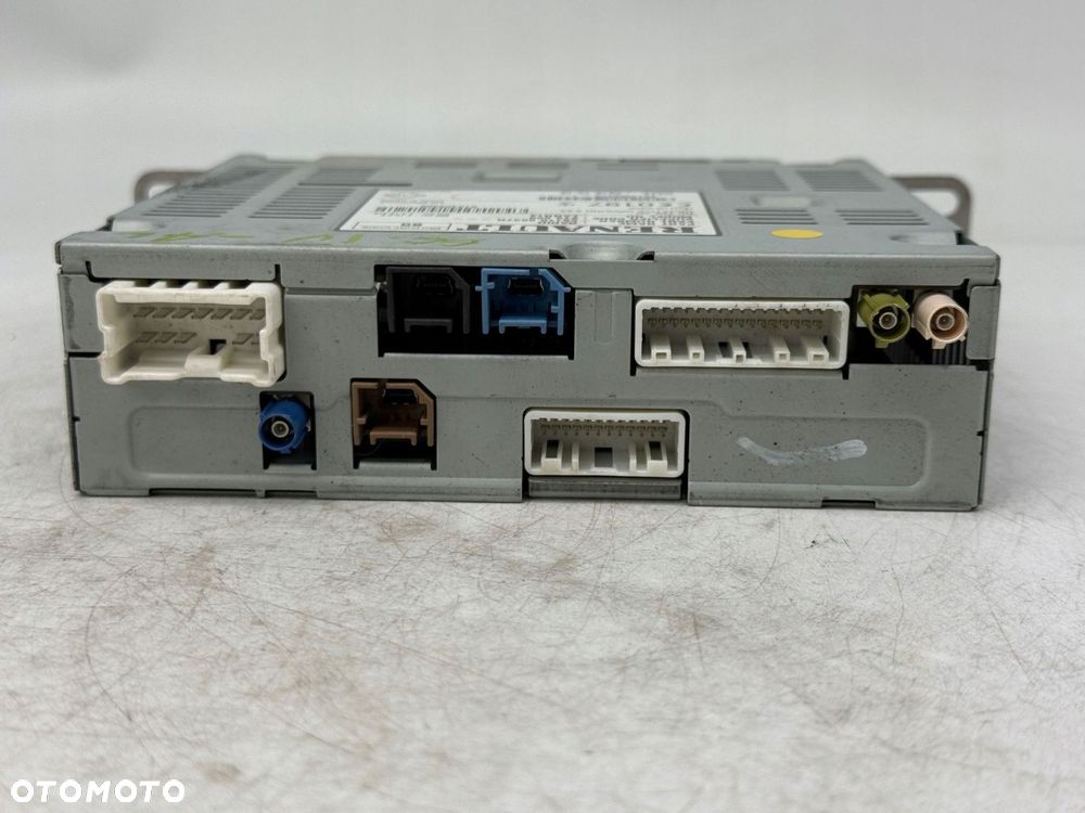 stacja multimedialna radio renault scenic iv 281158637r - 3