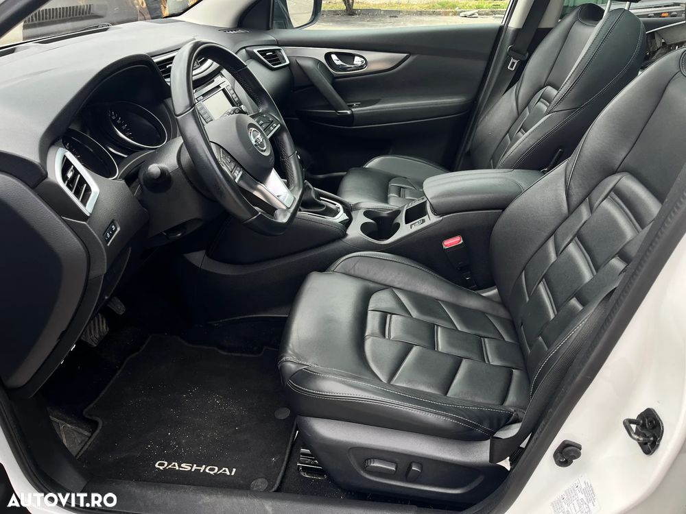 Nissan Qashqai - 10