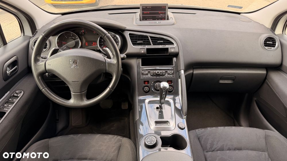 Peugeot 3008 - 18