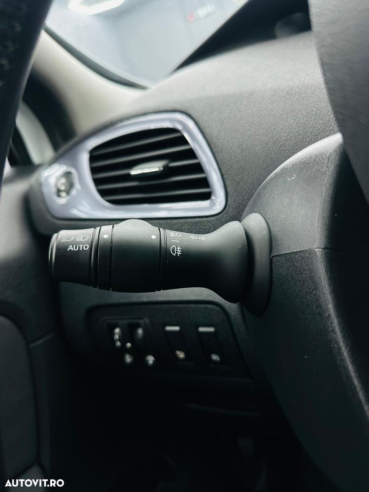 Renault Grand Scenic ENERGY dCi 110 INTENS - 28