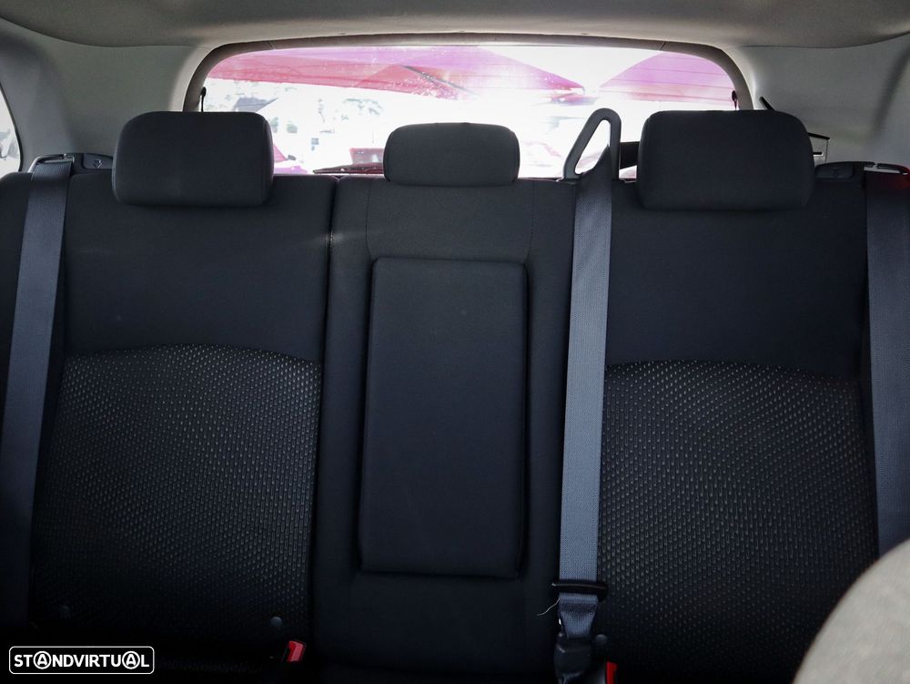 Mitsubishi ASX 1.6 Intense - 27