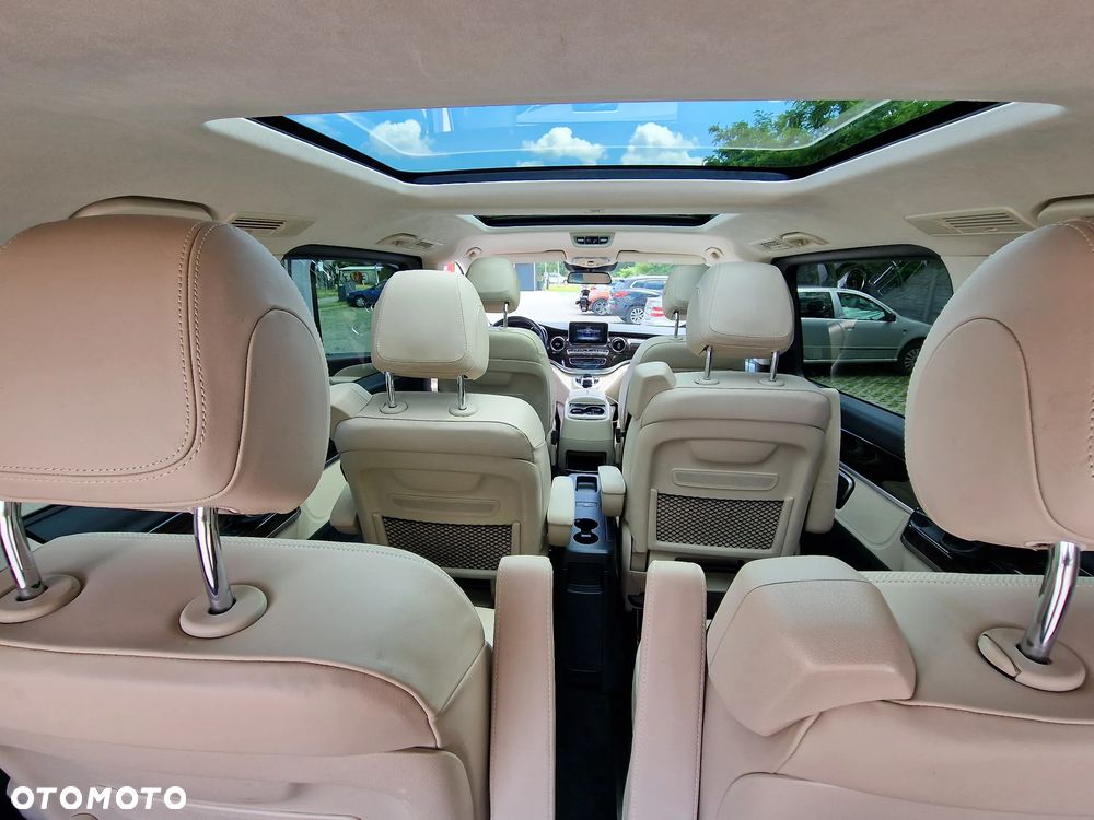 Mercedes-Benz Klasa V 300 d 4-Matic Exclusive 9G-Tronic (d³ugi) - 8